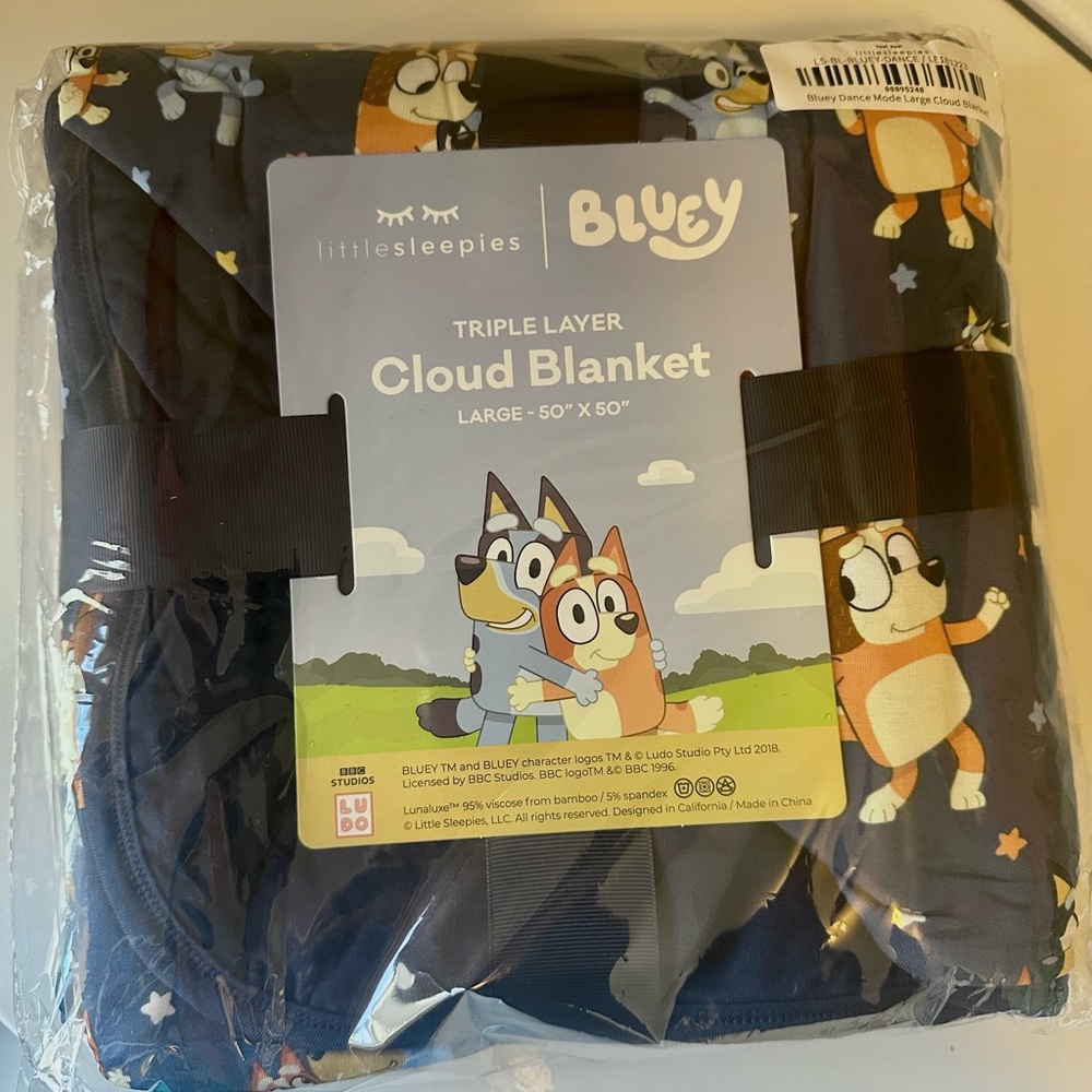 SOLD Little Sleepies Bluey Cloud Blanket